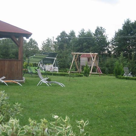Gosciniec Rycerski Paprotki Exterior photo